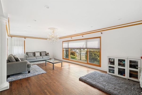Chandelier, Interior, Living room, Recessed Lighting, Wood Texture Flooring