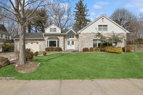 Attached, Exterior, Facade, Brick Facade, Farmhouse