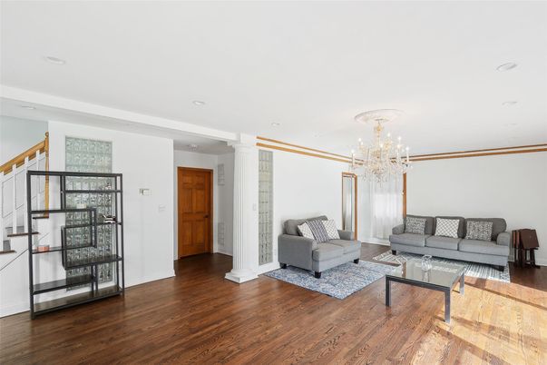 Chandelier, Interior, Living room, Recessed Lighting, Wood Texture Flooring
