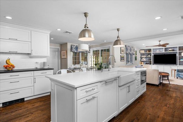 Interior, Kitchen, Pendant Lights, Recessed Lighting, Wood Texture Flooring