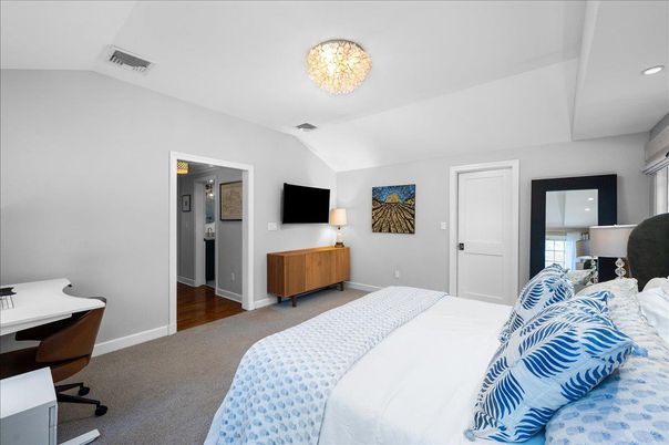 Bedroom, Interior, Recessed Lighting