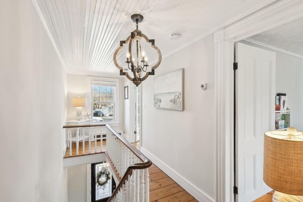 Chandelier, Interior, Wood Texture Flooring
