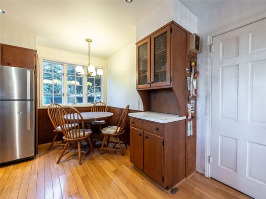 Chandelier, Dining room, Interior, Kitchen, Pendant Lights, Wood Texture Flooring