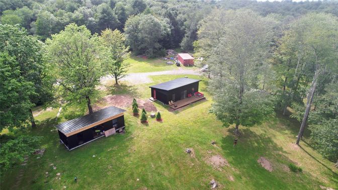 Exterior, Drone