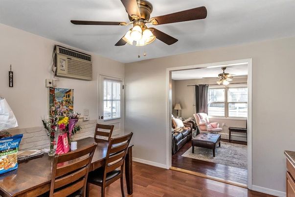 Dining room, Interior, Wood Texture Flooring