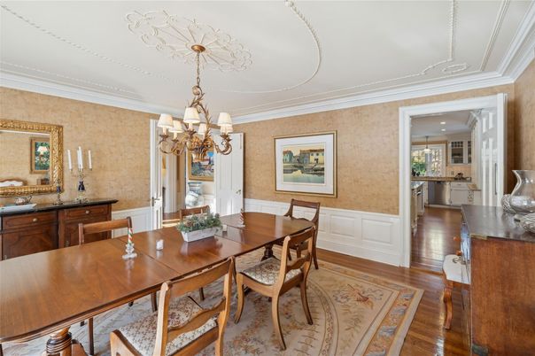 Chandelier, Dining room, Interior, Kitchen, Wood Texture Flooring