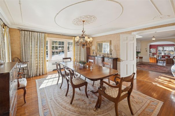 Chandelier, Dining room, Interior, Living room, Wood Texture Flooring
