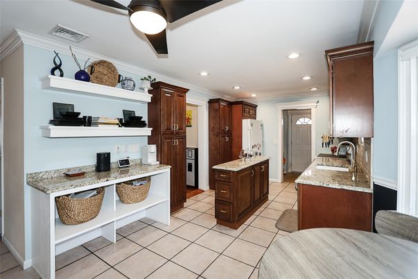Interior, Kitchen, Recessed Lighting
