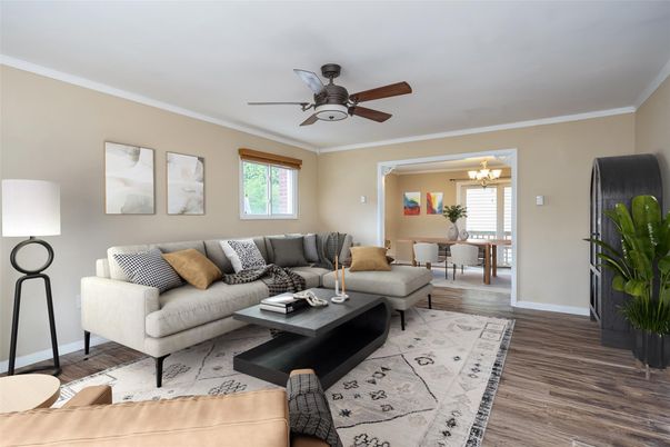 Chandelier, Dining room, Interior, Living room, Wood Texture Flooring