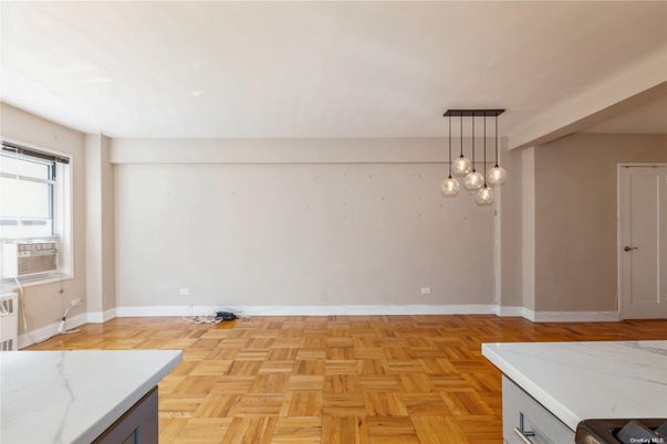Empty room, Interior, Pendant Lights, Wood Texture Flooring