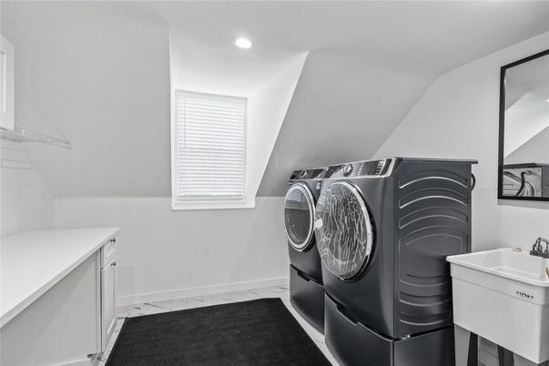 Interior, Recessed Lighting, Washer