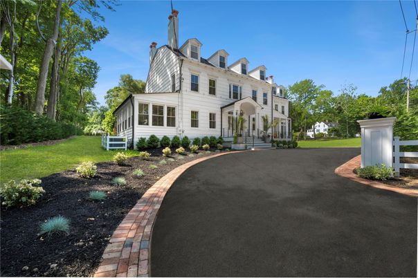 Backyard, Exterior, Facade, Farmhouse
