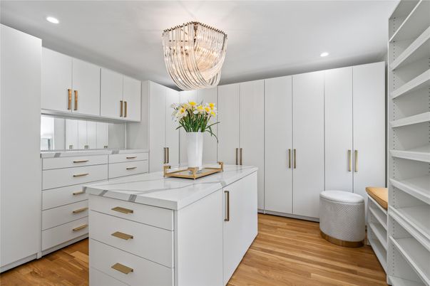 Chandelier, Interior, Recessed Lighting, Wood Texture Flooring