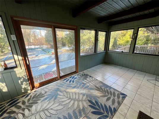 Interior, Sun Room, Wooden Beams