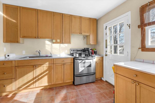 Interior, Kitchen, Tile Countertops