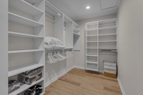Interior, Recessed Lighting, Walk-in Closets, Wood Texture Flooring