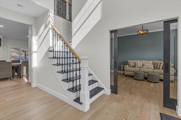 Interior, Recessed Lighting, Wood Texture Flooring