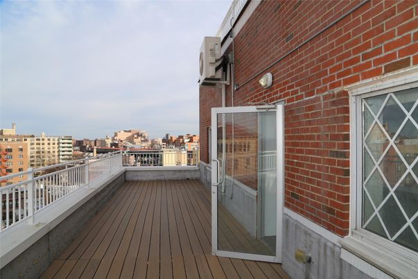 Exterior, Other, Skyline