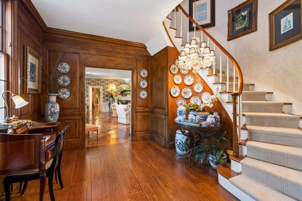Chandelier, Interior, Wood Texture Flooring, Wooden Walls