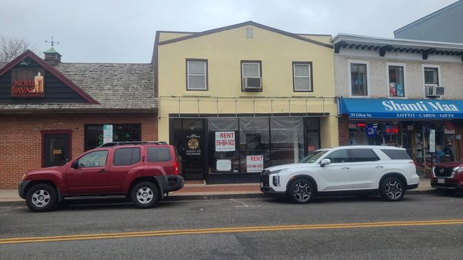 Exterior, Facade, Brick Facade, Rowhouse