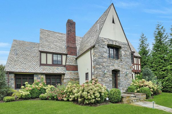 Exterior, Facade, Tudor Revival
