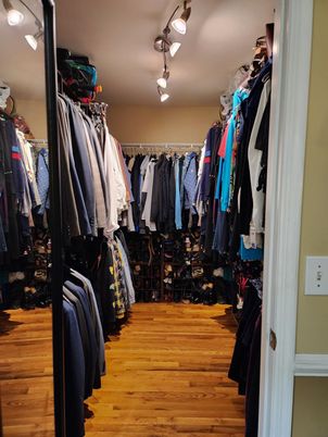 Interior, Walk-in Closets, Wood Texture Flooring