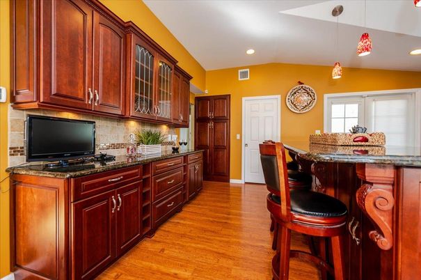 Interior, Kitchen, Pendant Lights, Recessed Lighting, Wood Texture Flooring