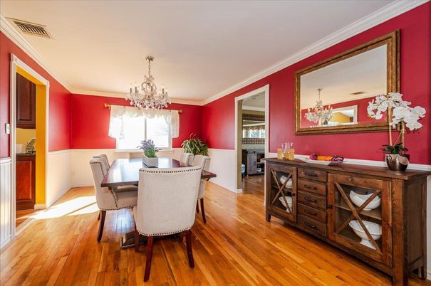 Chandelier, Dining room, Interior, Wood Texture Flooring