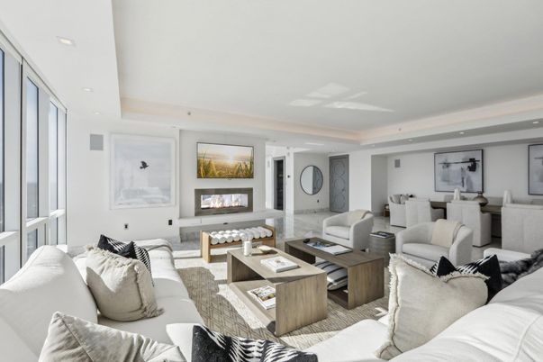 Fireplace, Interior, Living room, Recessed Lighting