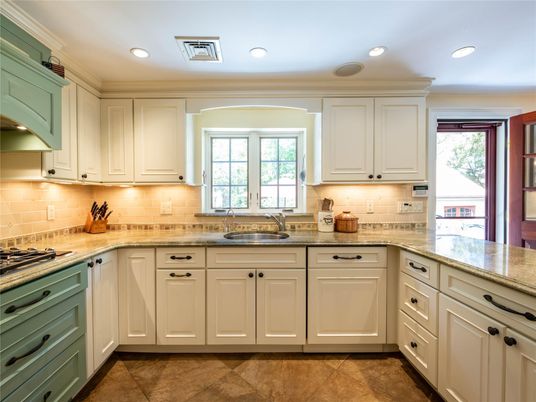 Interior, Kitchen, Recessed Lighting