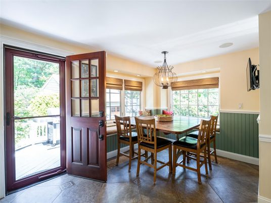 Chandelier, Dining room, Interior, Recessed Lighting