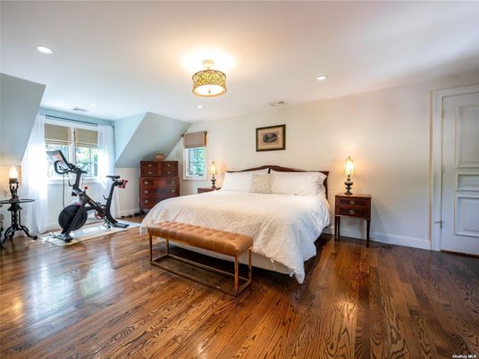Bedroom, Fitness Equipment, Interior, Recessed Lighting, Wood Texture Flooring