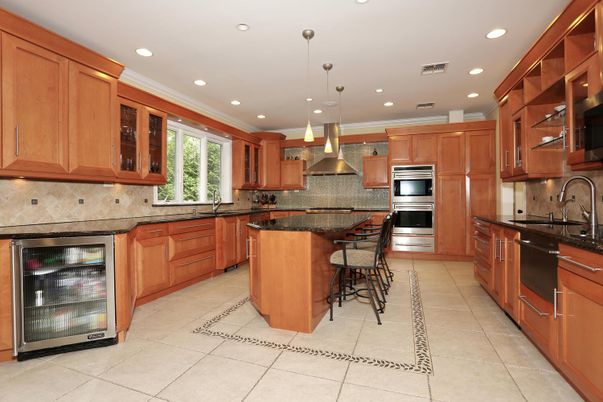 Interior, Kitchen, Pendant Lights, Recessed Lighting, Stainless Steel Appliances