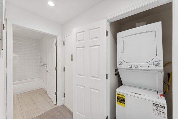 Interior, Recessed Lighting, Utility Closets, Washer, Wood Texture Flooring