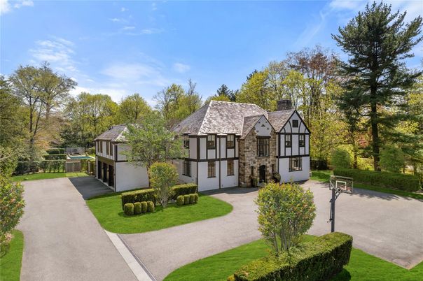 Backyard, Exterior, Facade, Tudor Revival