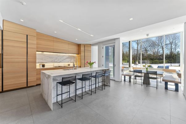 Dining room, Interior, Kitchen, Marble Walls, Recessed Lighting