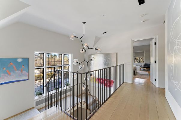 Interior, Pendant Lights, Wood Texture Flooring