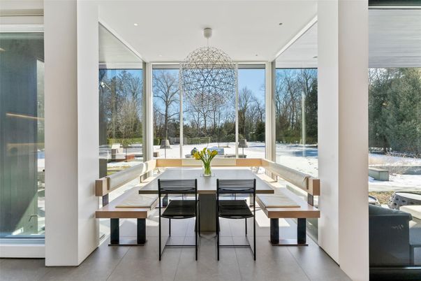Dining room, Interior, Recessed Lighting