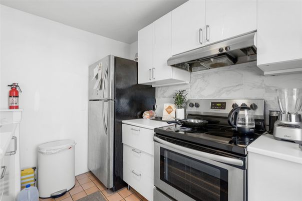 Interior, Kitchen, Marble Walls
