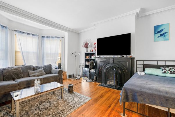 Bedroom, Fireplace, Interior, Living room, Wood Texture Flooring