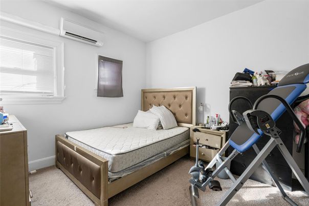 Bedroom, Fitness Equipment, Interior