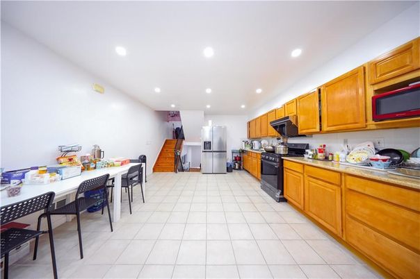 Dining room, Interior, Kitchen, Recessed Lighting