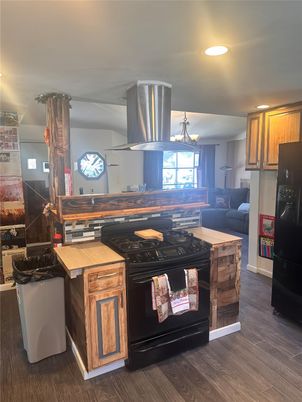 Chandelier, Interior, Kitchen, Recessed Lighting, Wood Texture Flooring