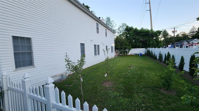 Backyard, Exterior