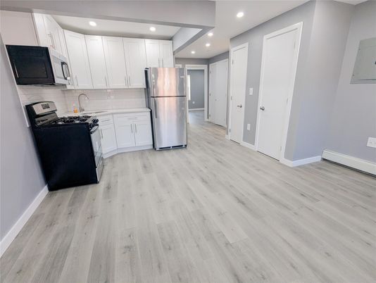 Interior, Kitchen, Recessed Lighting, Wood Texture Flooring