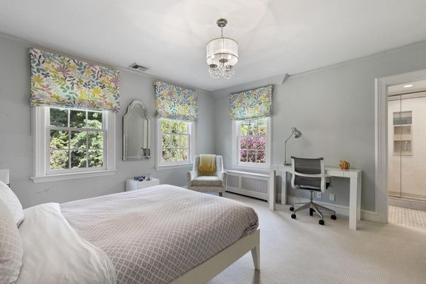 Bedroom, Chandelier, Home Office, Interior
