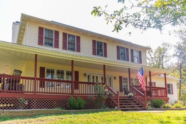 Exterior, Facade, None