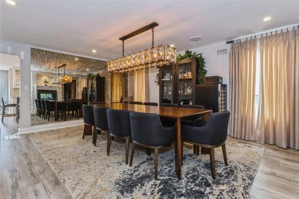 Chandelier, Dining room, Fireplace, Interior, Recessed Lighting, Wood Texture Flooring