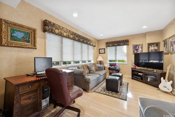 Home Office, Interior, Living room, Recessed Lighting, Wood Texture Flooring