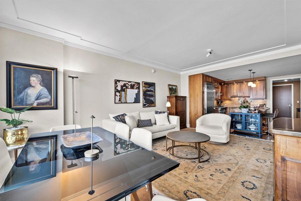 Interior, Kitchen, Living room, Pendant Lights, Stainless Steel Appliances